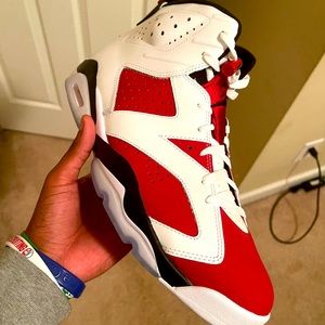 Air jordan 6 “Carmine”